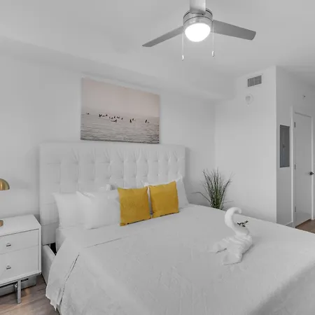 Modern 1 Bedroom In The Heart Of Downtown Doral Hialeah Gardens Exterior photo
