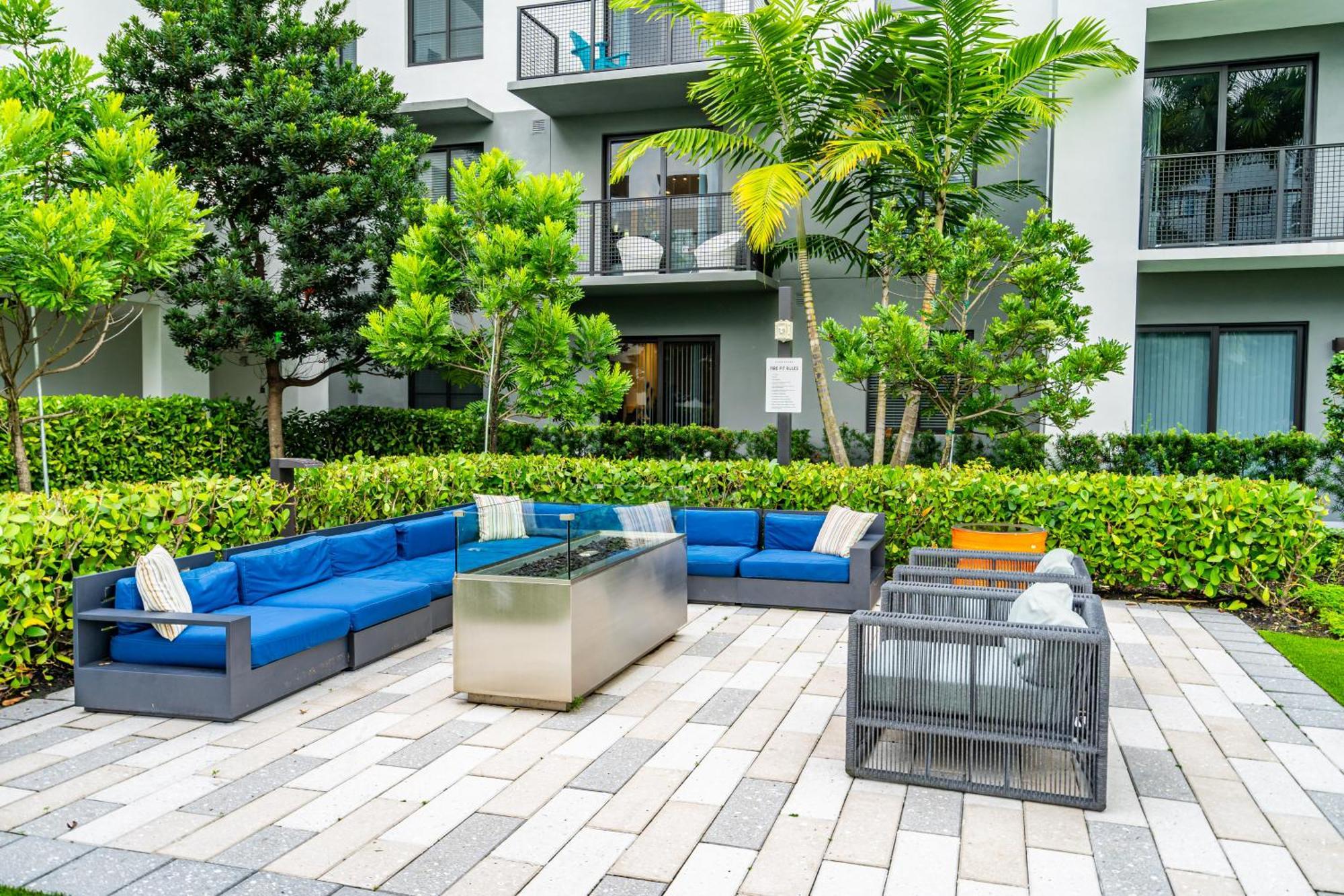 Appartamento Modern 1 Bedroom In The Heart Of Downtown Doral Hialeah Gardens